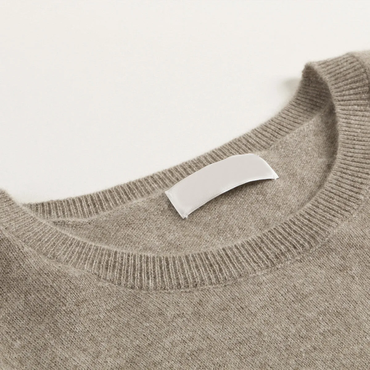 100% Cashmere Mens Round Neck Sweater