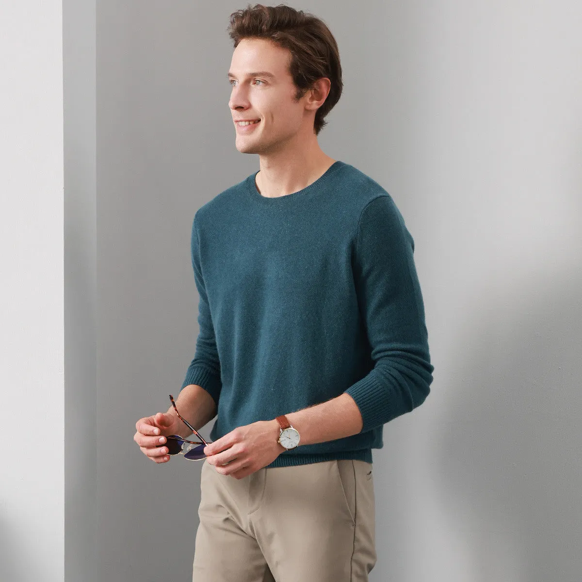 100% Cashmere Mens Round Neck Sweater