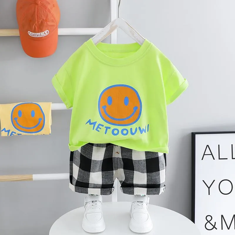 2pcs Fashion Color-block Smile Print T-shirt and Plaid Pants