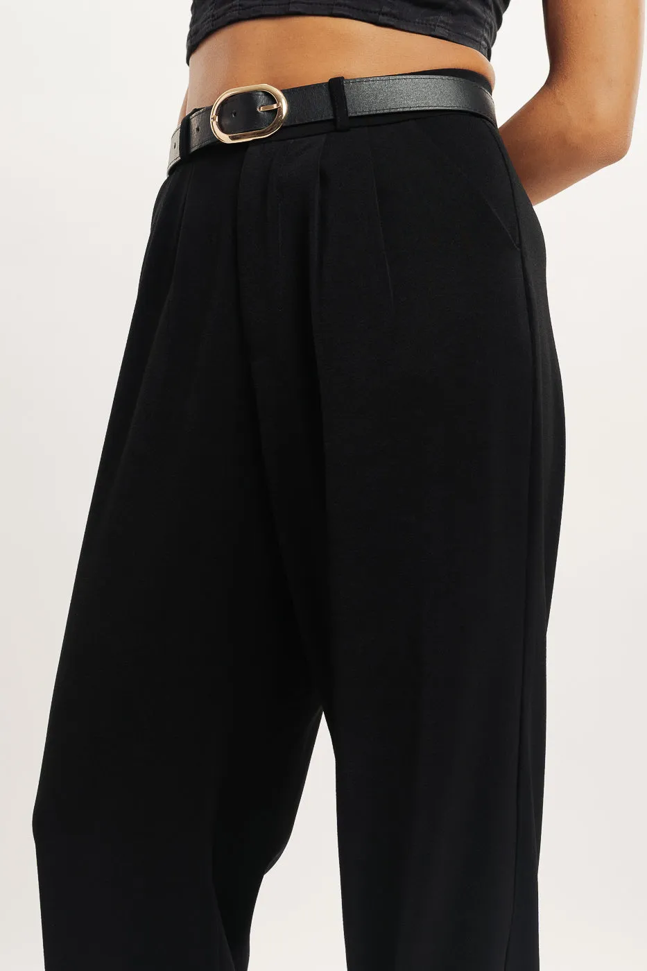 Black Pleated Straight Fit Korean Pant