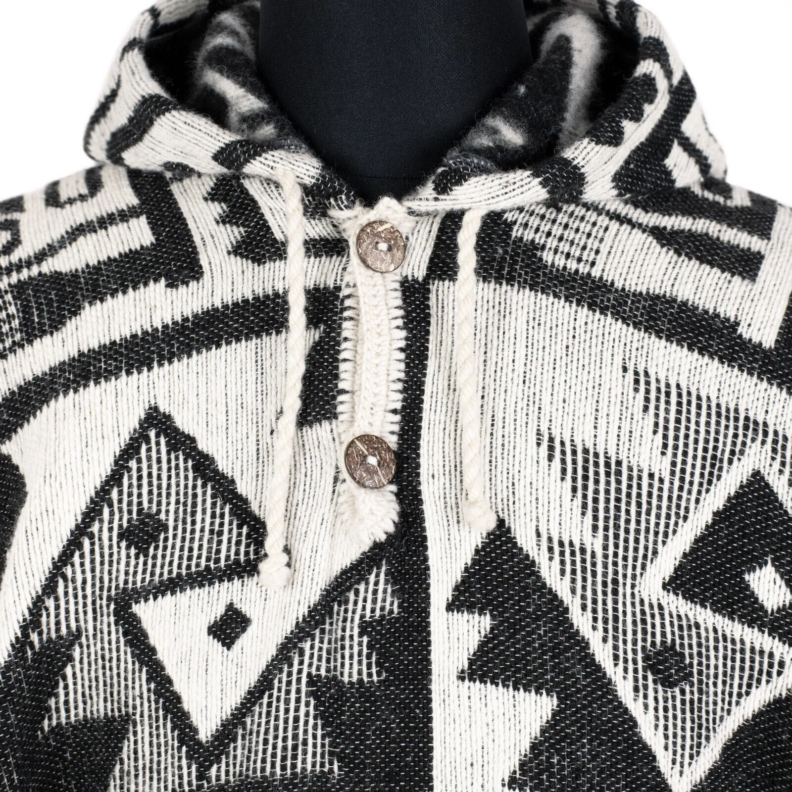 Chiriaco - Llama Wool Unisex South American Handwoven Thick Hooded Poncho - Aztec animal pattern - black-white