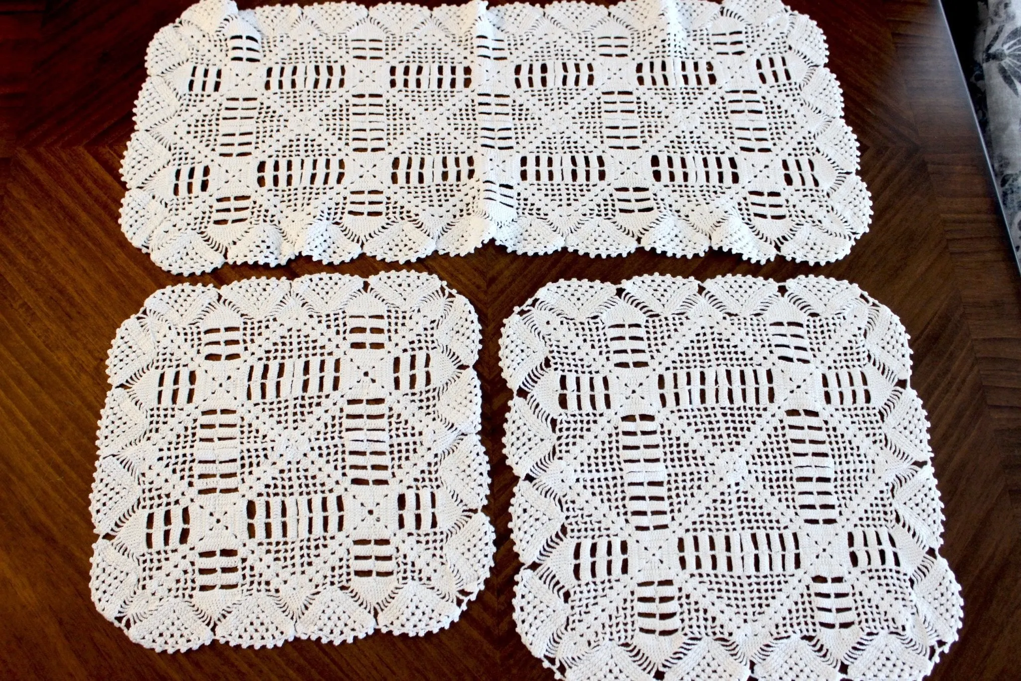 Crocheted Table Runner, Matching Doily Set, White Table Scarf, Vintage Table Linens 14297