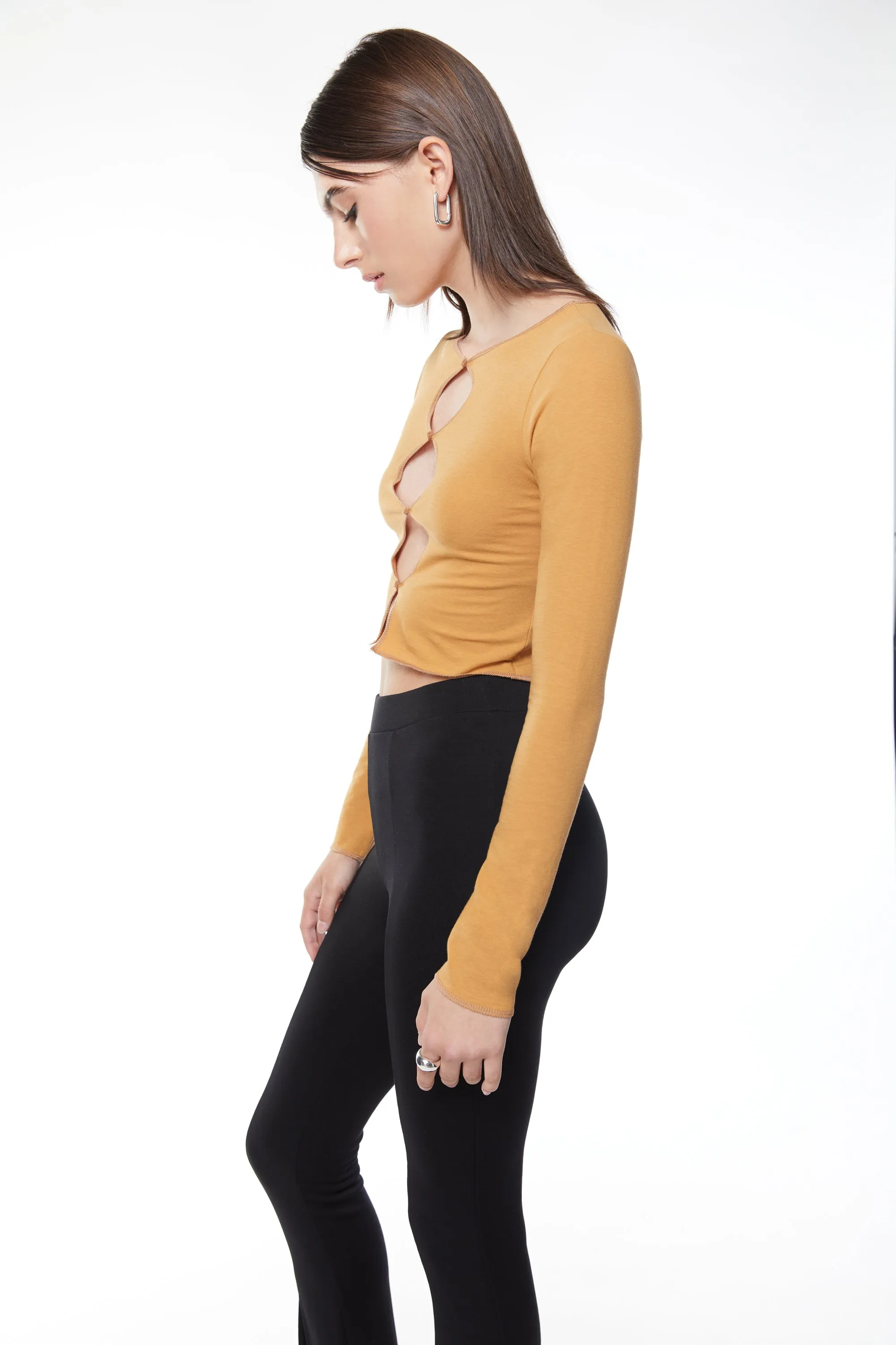 CUTOUT LONG SLEEVE TOP