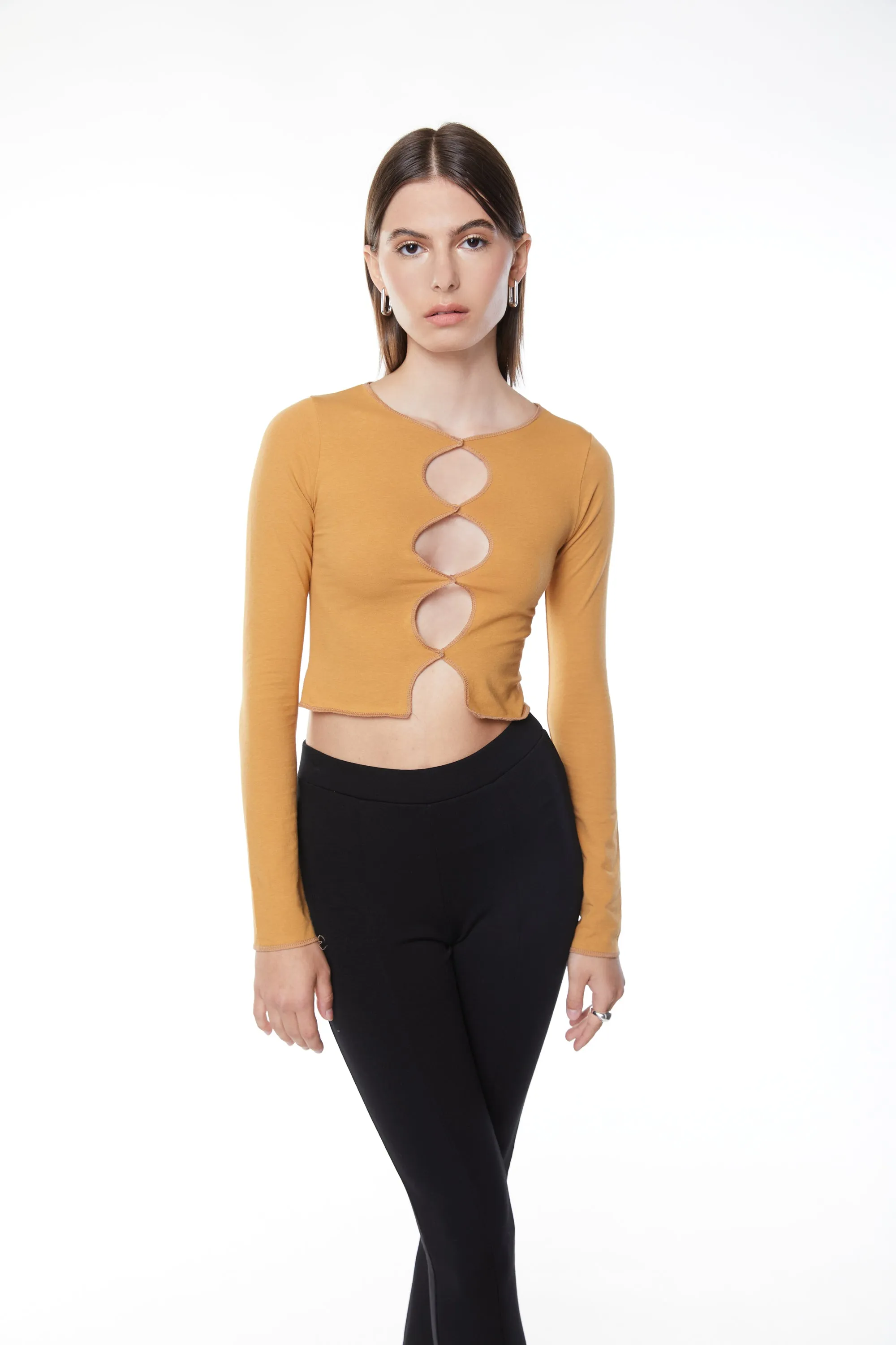 CUTOUT LONG SLEEVE TOP