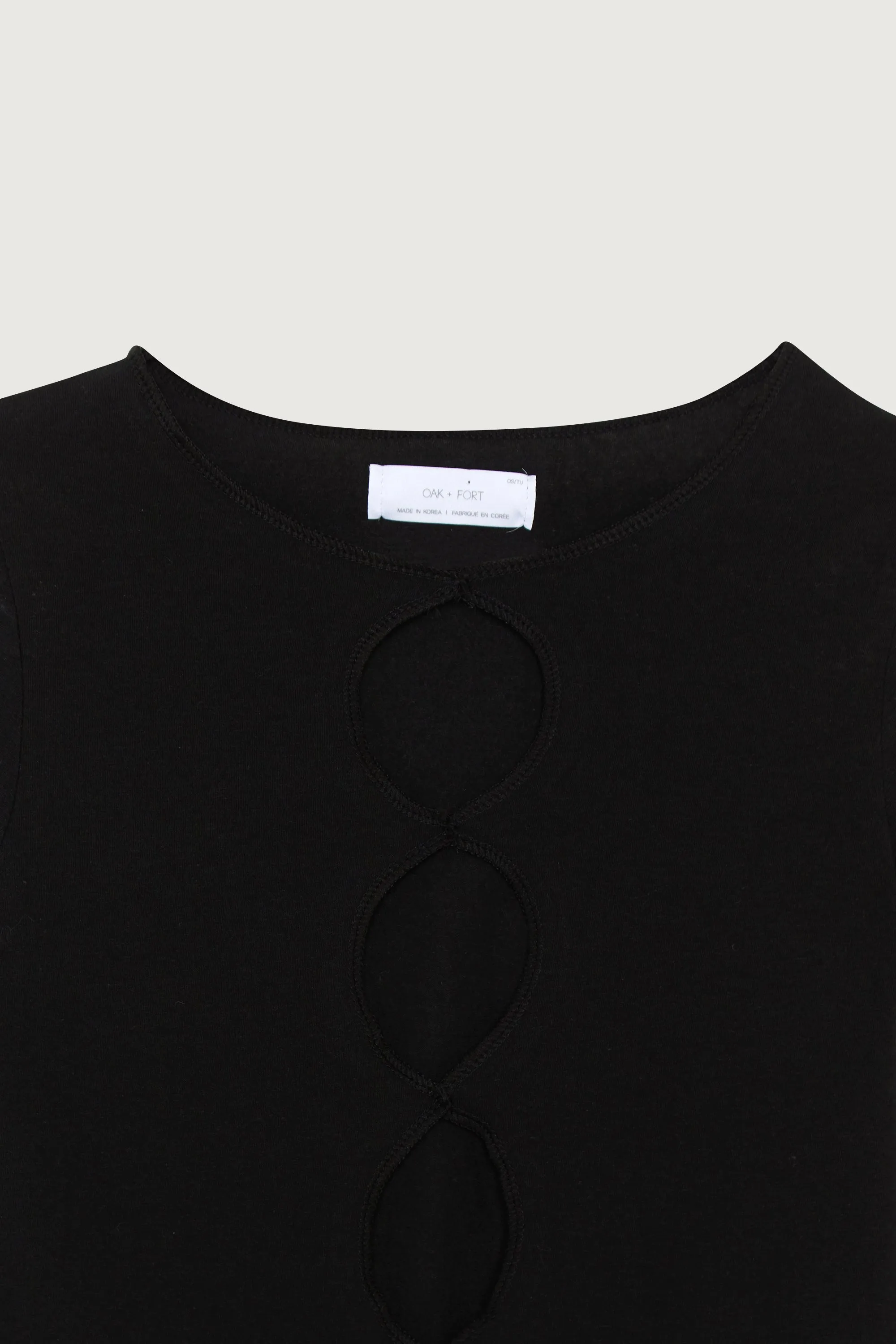 CUTOUT LONG SLEEVE TOP