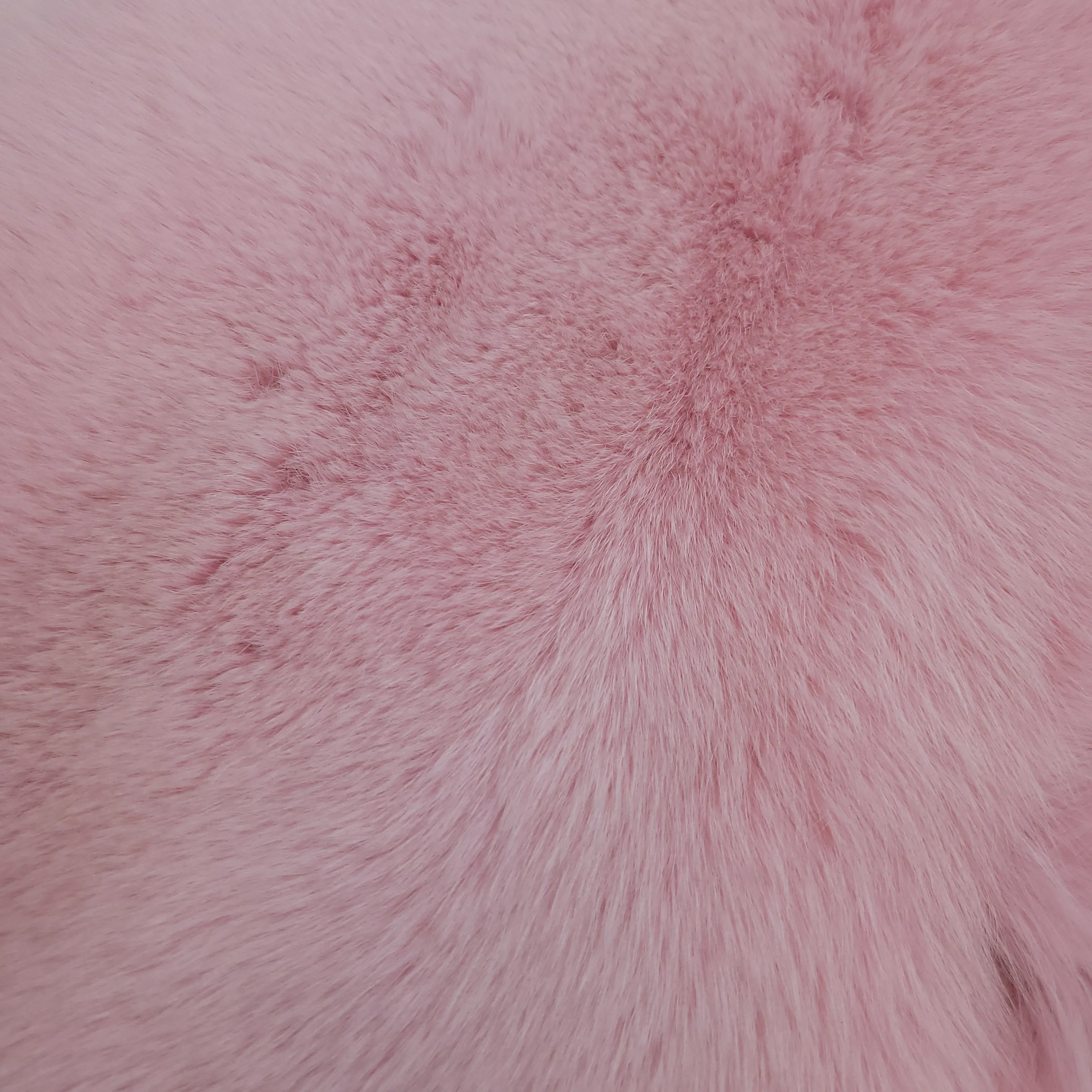 Dyed Shadow Fox Fur - Baby Pink