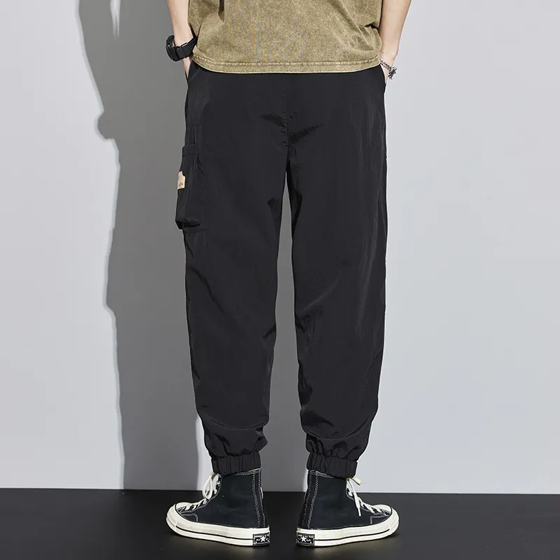 Elasticity Multi-Pocket Zipper Tapered Pants