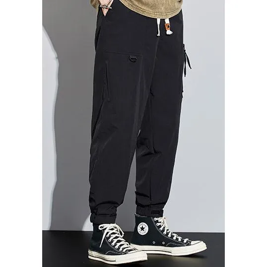 Elasticity Multi-Pocket Zipper Tapered Pants