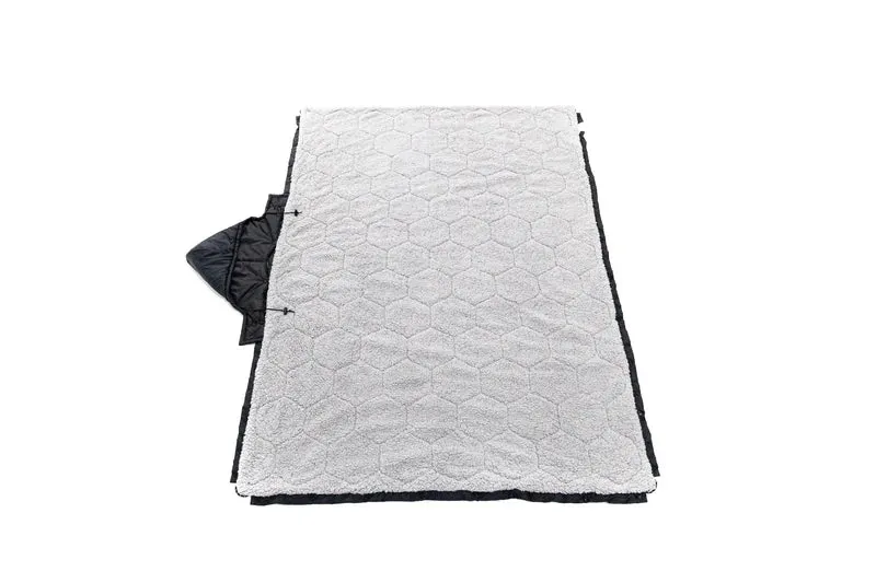 Freespirit Recreation Anywhere Poncho/Puff Blanket