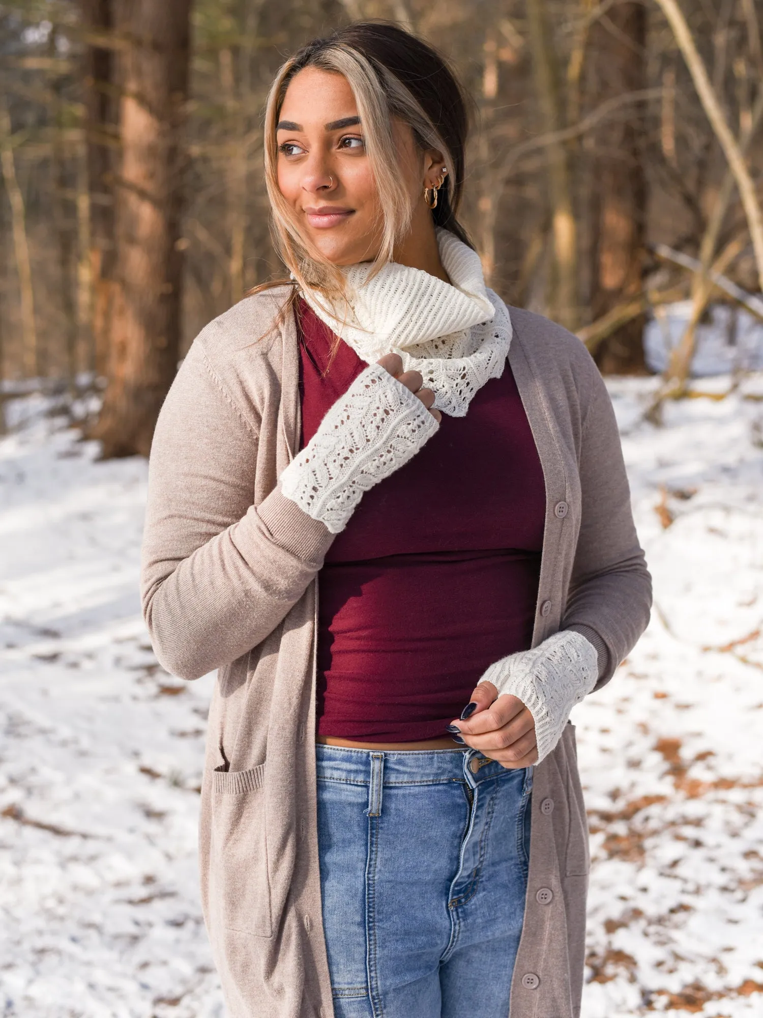 Higan Fingerless Mitts <br/><small>knitting pattern</small>