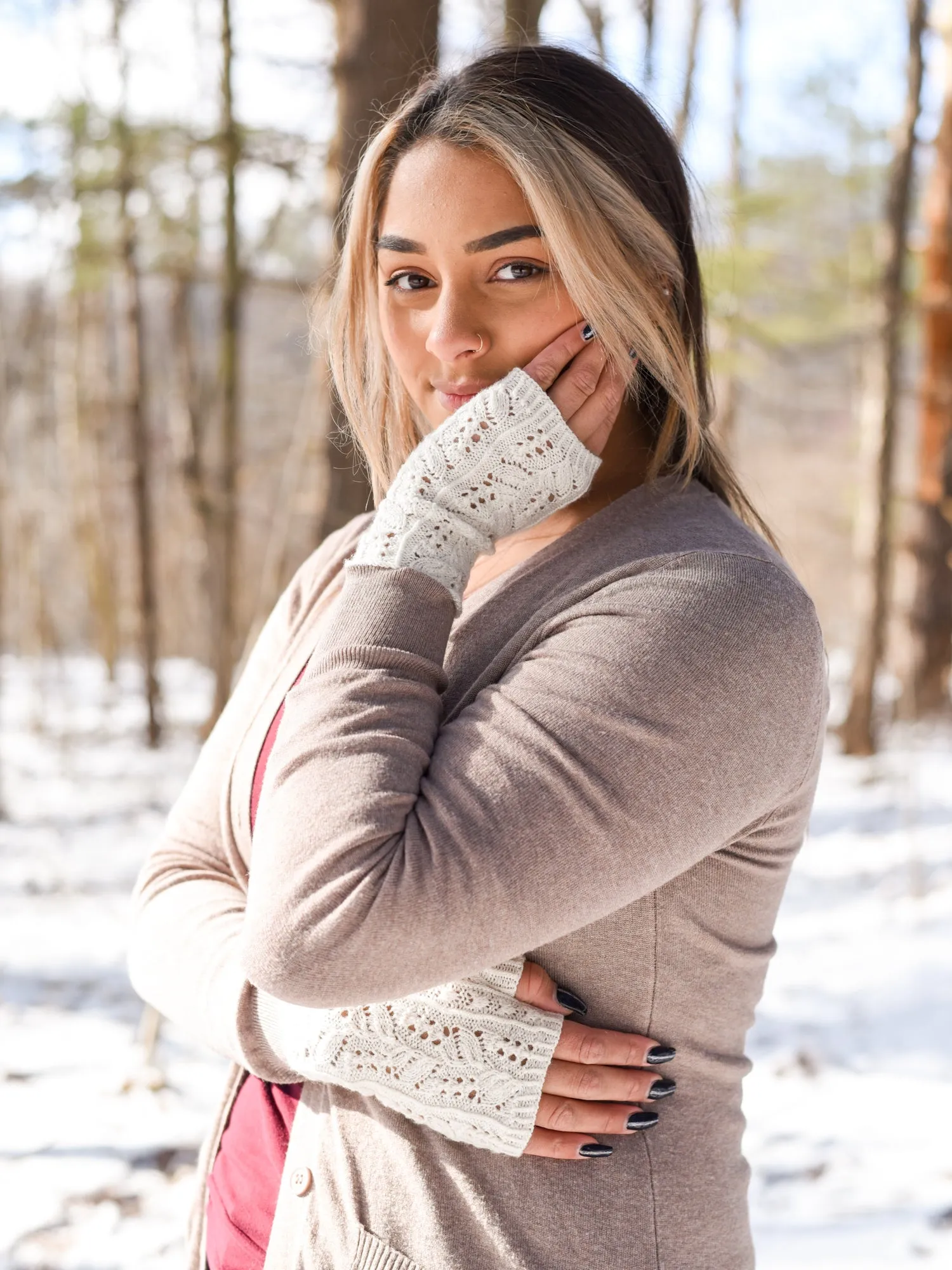 Higan Fingerless Mitts <br/><small>knitting pattern</small>