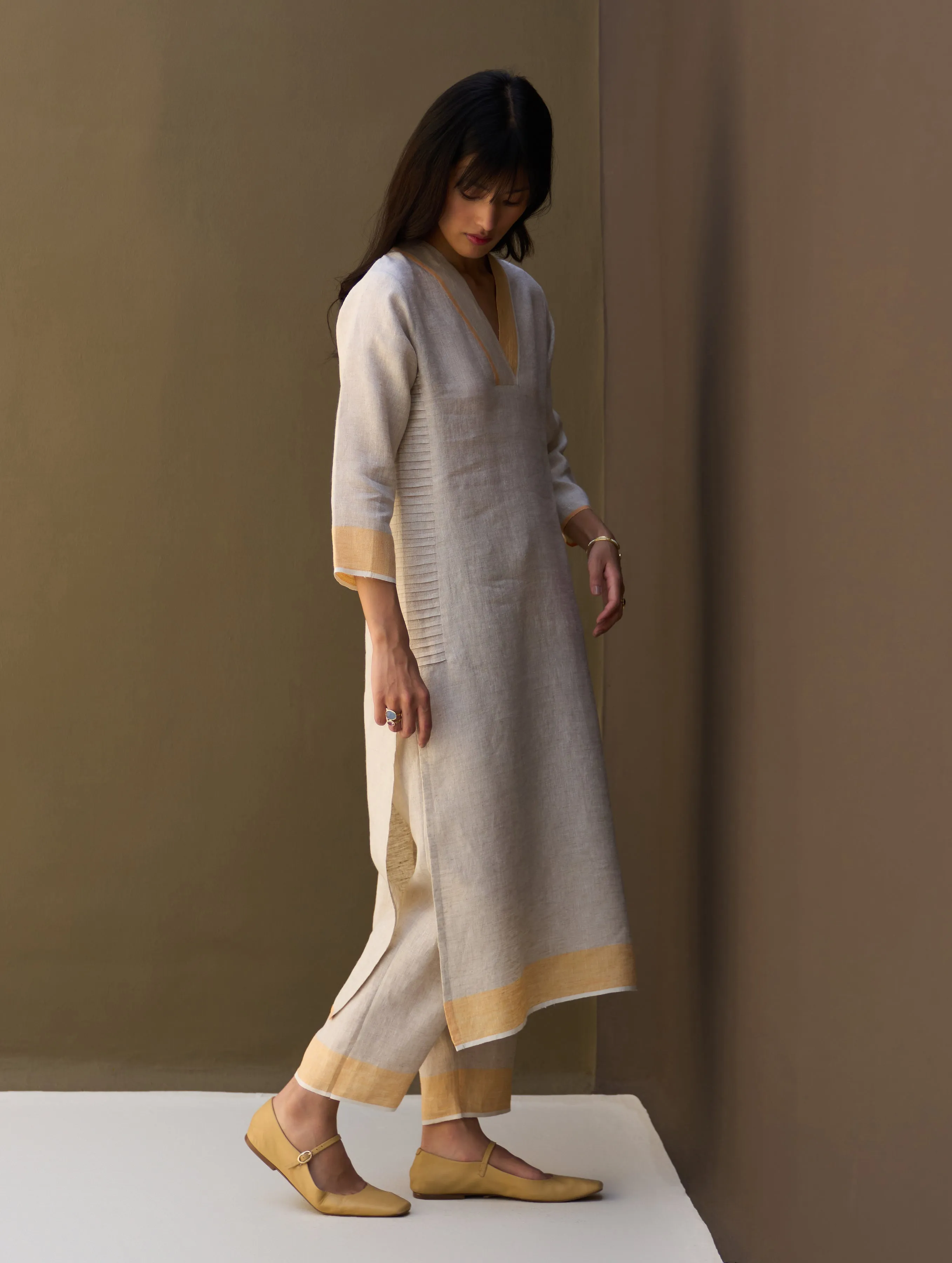 June Border Linen Kurta Set - Natural