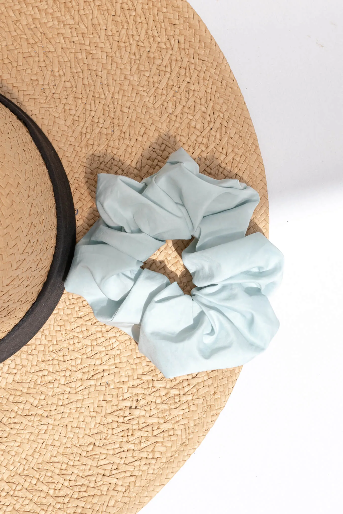 La Mer Classic Hair Scrunchie