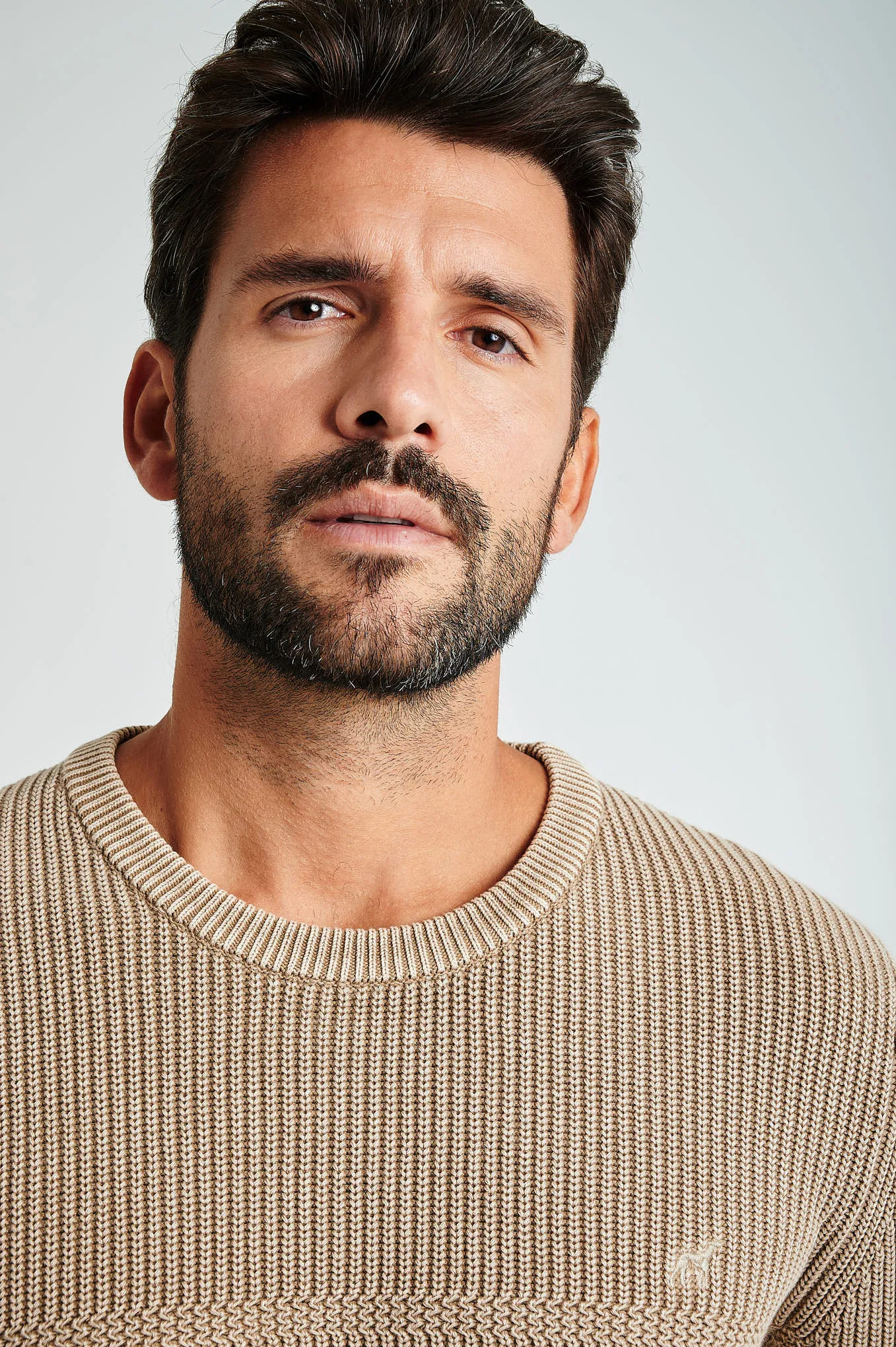 Men's organic cotton crew neck sweater