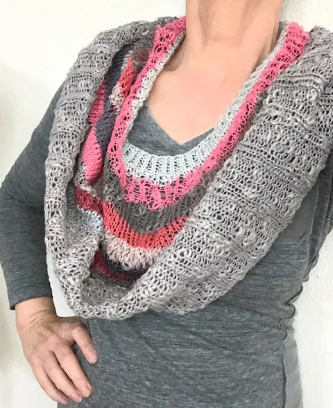 NEW! Loves poncho, pattern