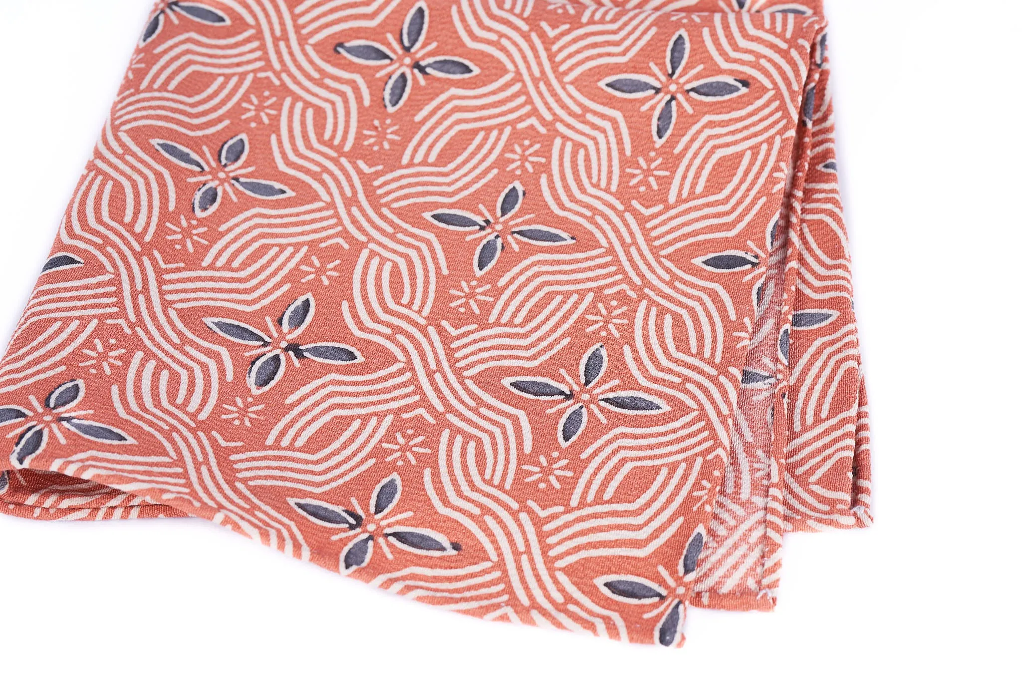 Scarf: Salmon Large Motif