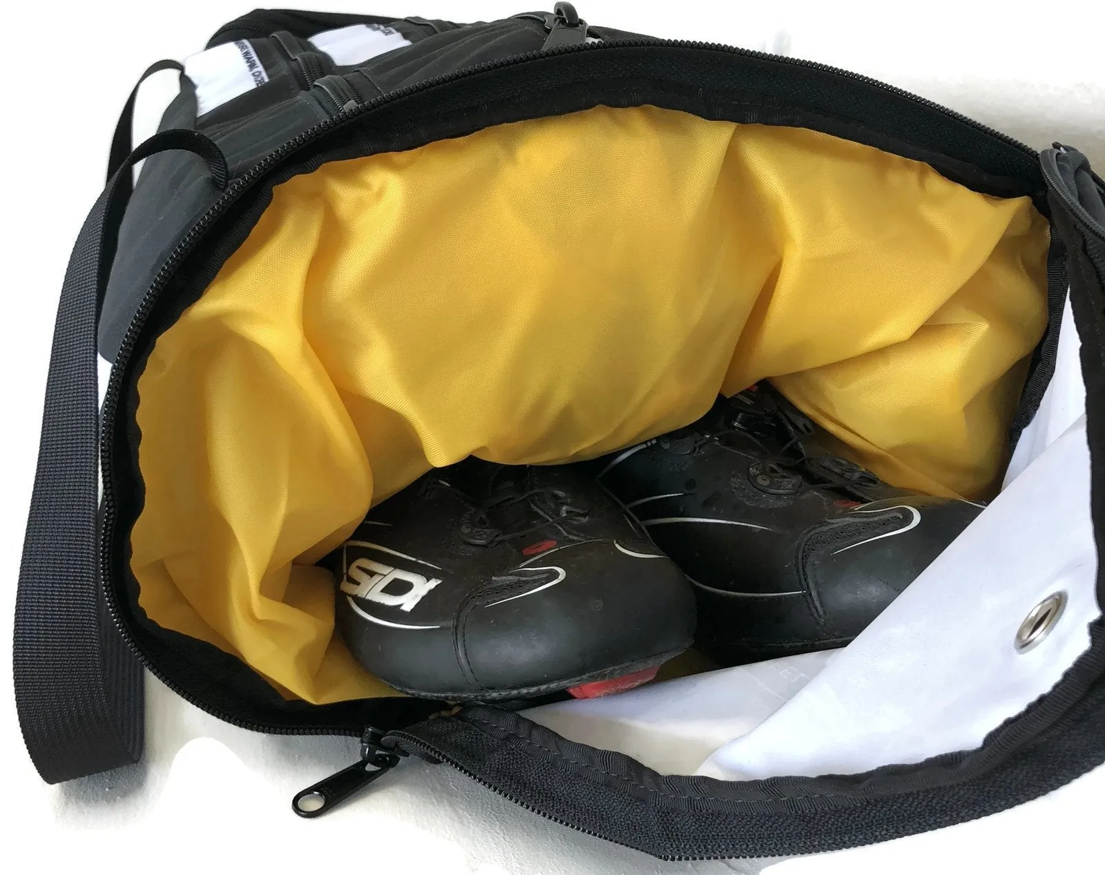 Serious Cycling RACEDAY BAG - ships in about 3 weeks