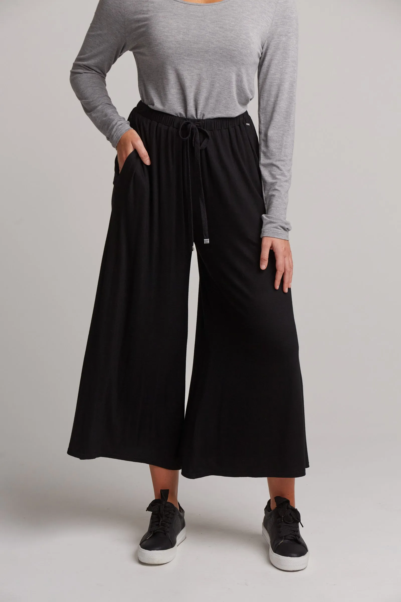 Studio Jersey Tie Pant - Ebony