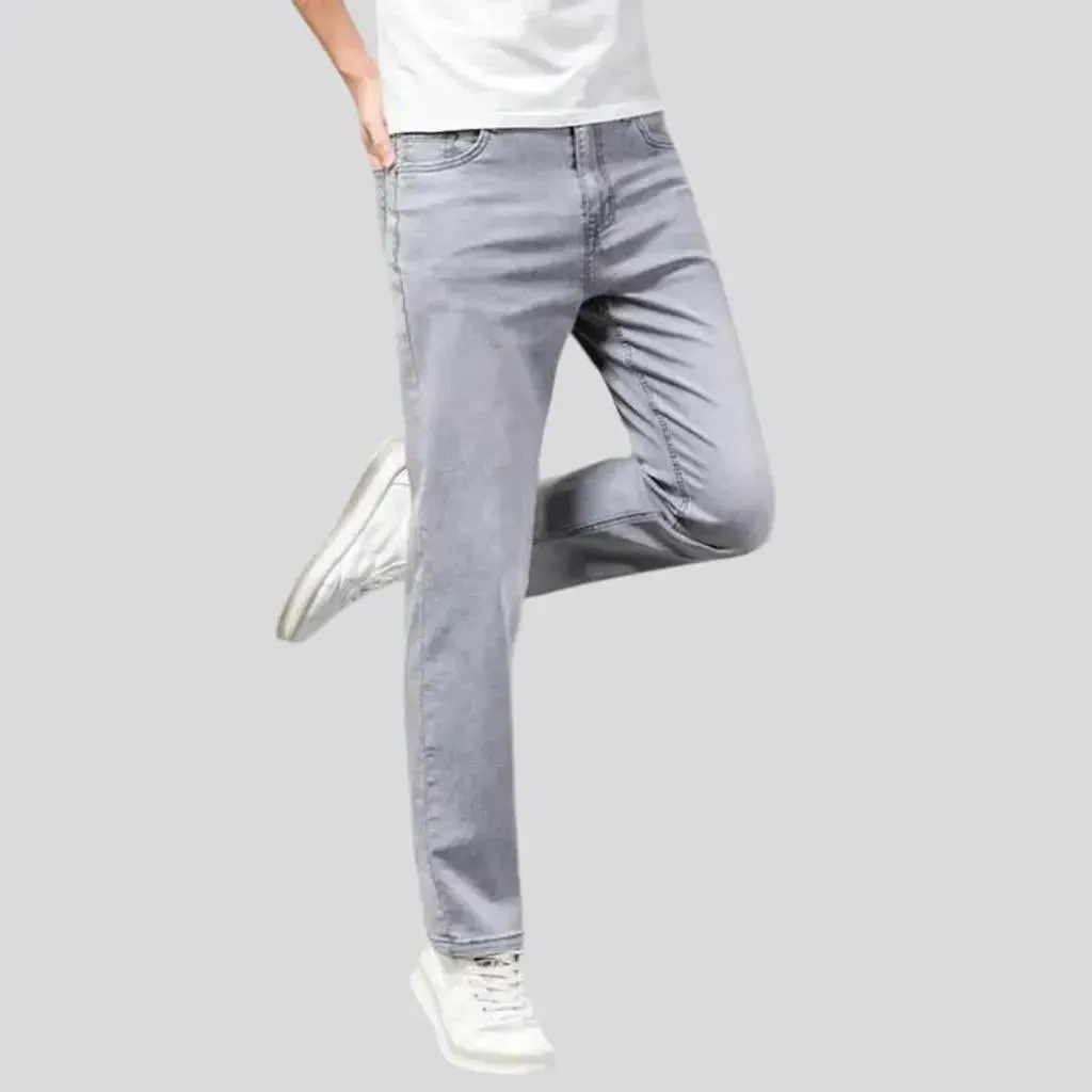 Tapered men's thin jeans