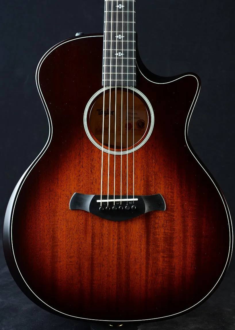 Taylor Builder's Edition 324ce