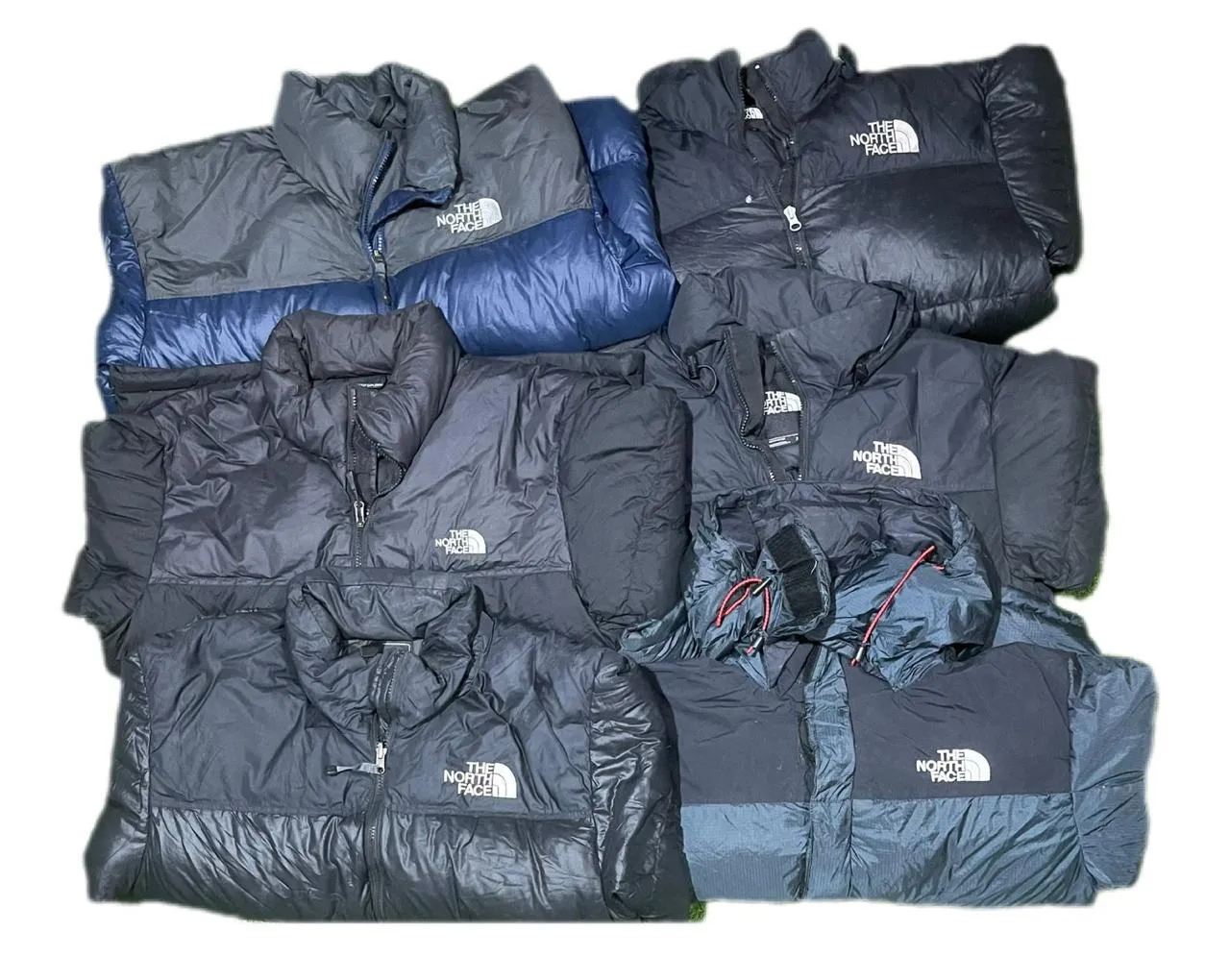 TNF  puffer jacket 8 pcs