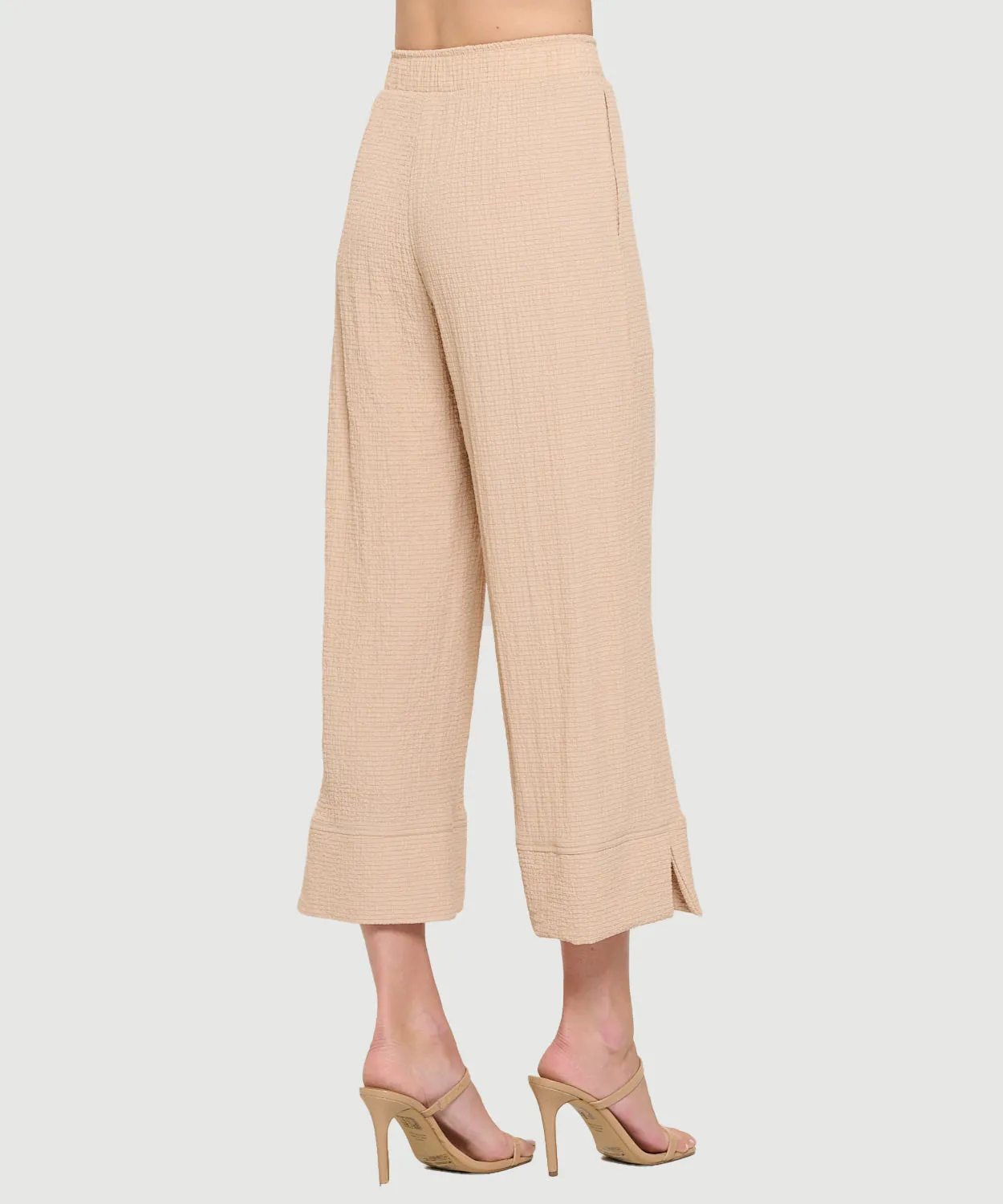 Wide Leg Crinkle Pant